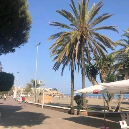 Apartment Water Front Beach Apt A