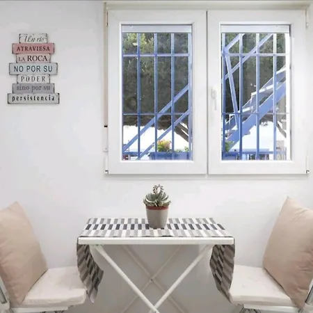 Apartment Water Front Beach Apt A
